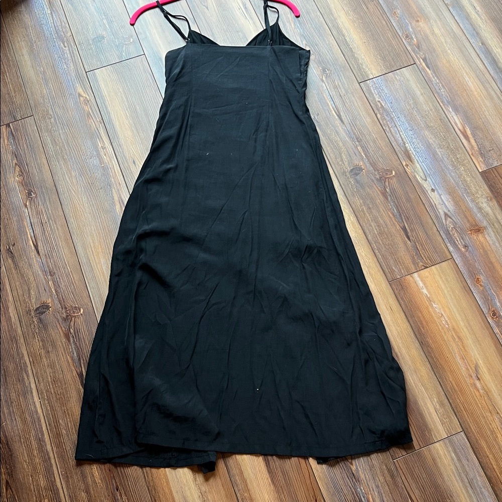 Grade & Gather Medium Button Black Spaghetti Strap Midi Dress - Picture 6 of 10